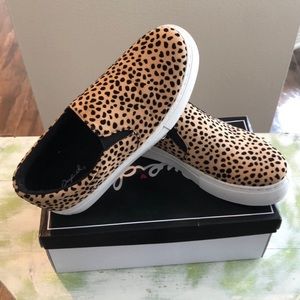 Leopard slip-on platform sneakers